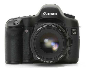 EOS 5D Kit(18-200mm IS)