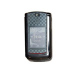 摩托罗拉RAZR2 V9 法拉利版
