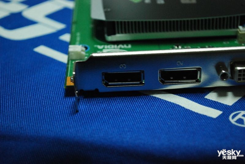 丽台quadro fx580