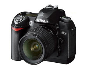 ῵D70S