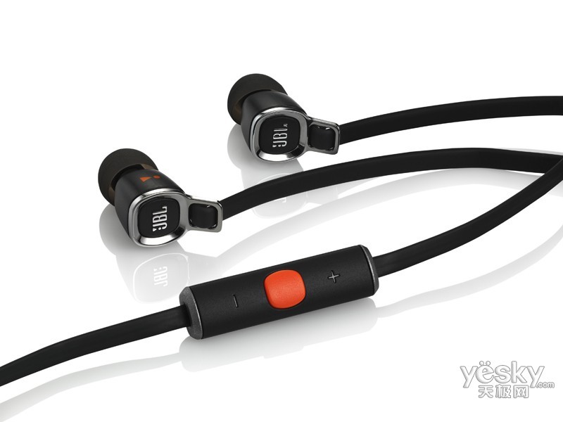 ��������J33i