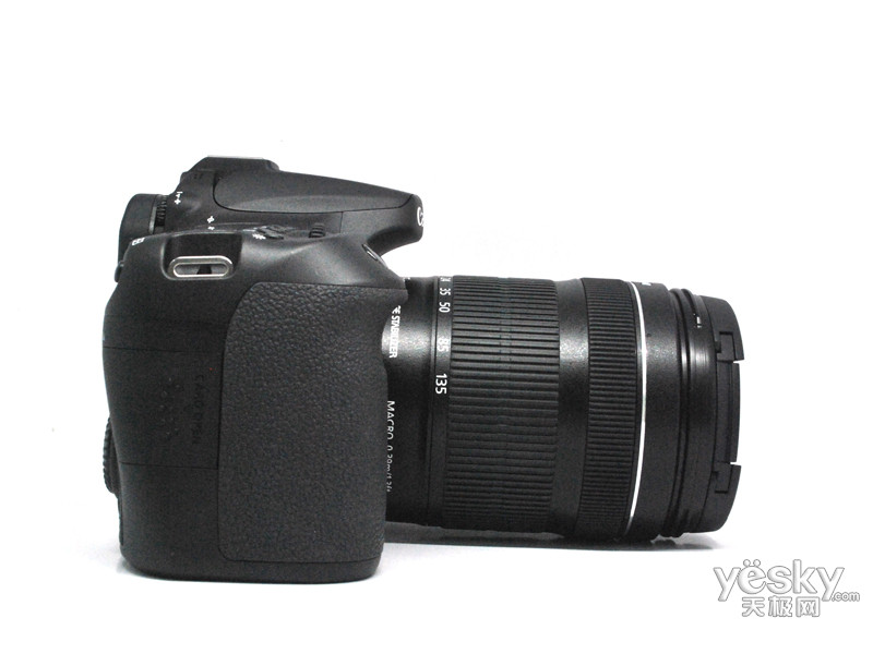 ����70D�׻�(18-135mm STM)