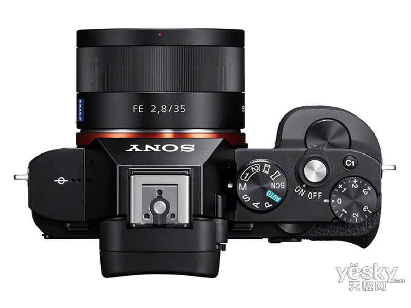 ����ILCE-7�׻�(FE 35mm)