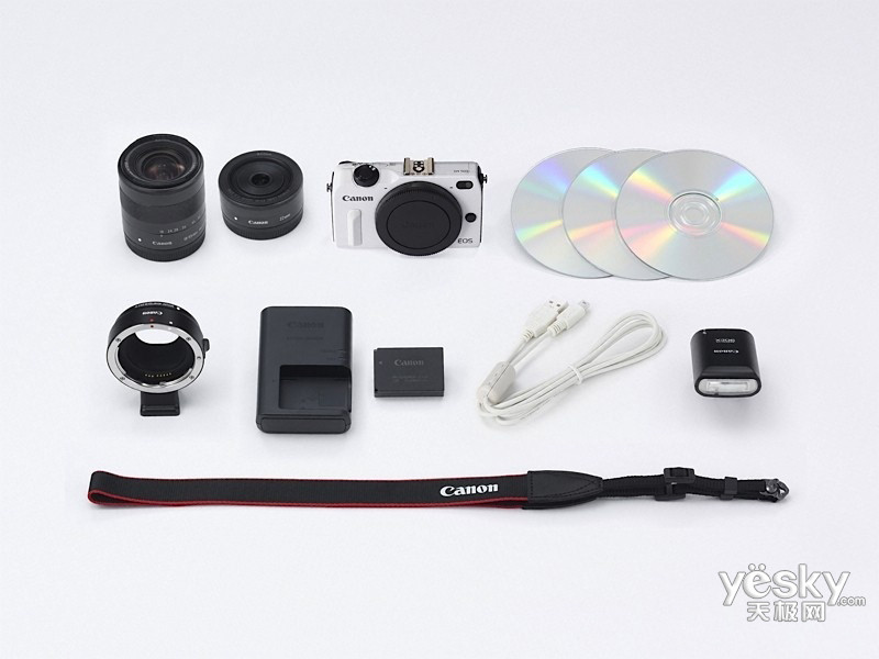 ����EOS M2�׻�(EF-M 18-55mm��90EX�����)