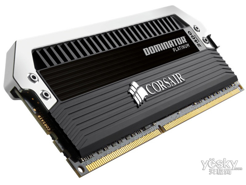 ������16GB DDR3 2400(CMD16GX3M4A2400C10)