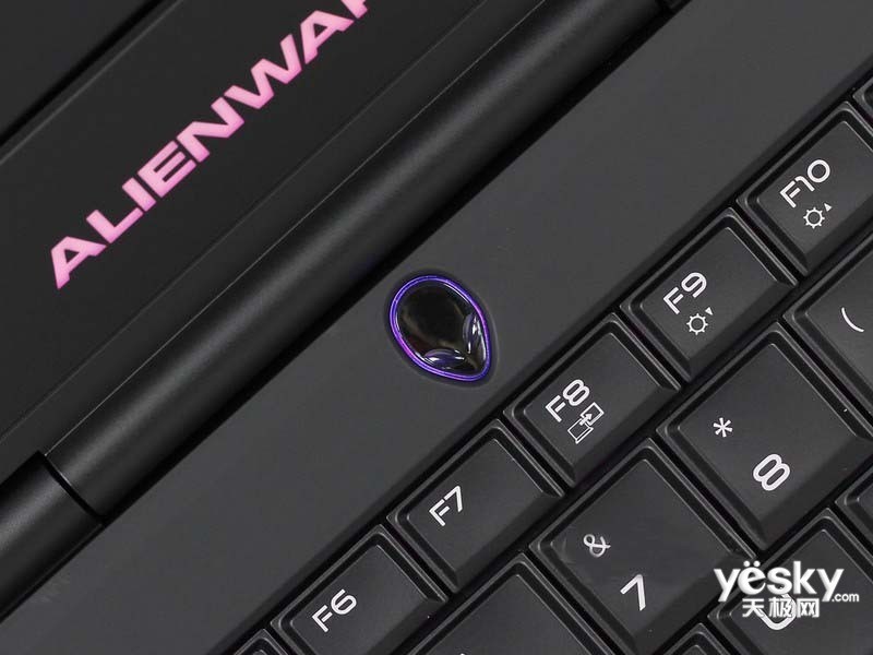 Alienware 13(ALW13ED-1808)