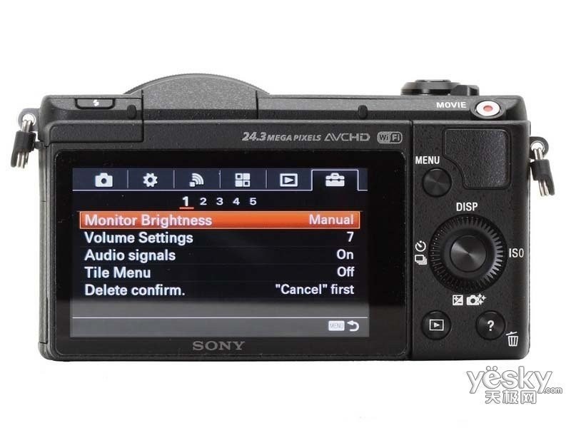 ����ILCE-5100�׻�(16-50mm��50mm)