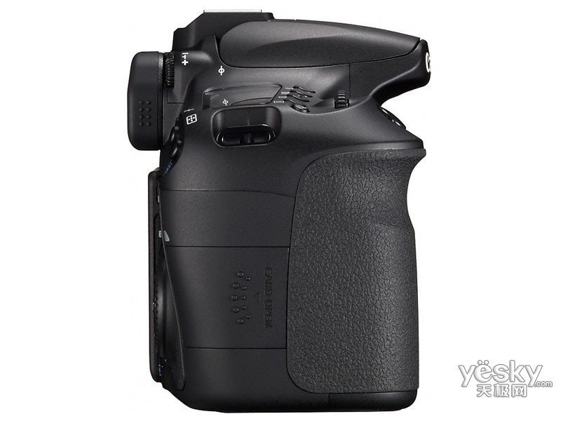 佳能60d套机(17-85mm is,70-300 is,270ex ii灯)