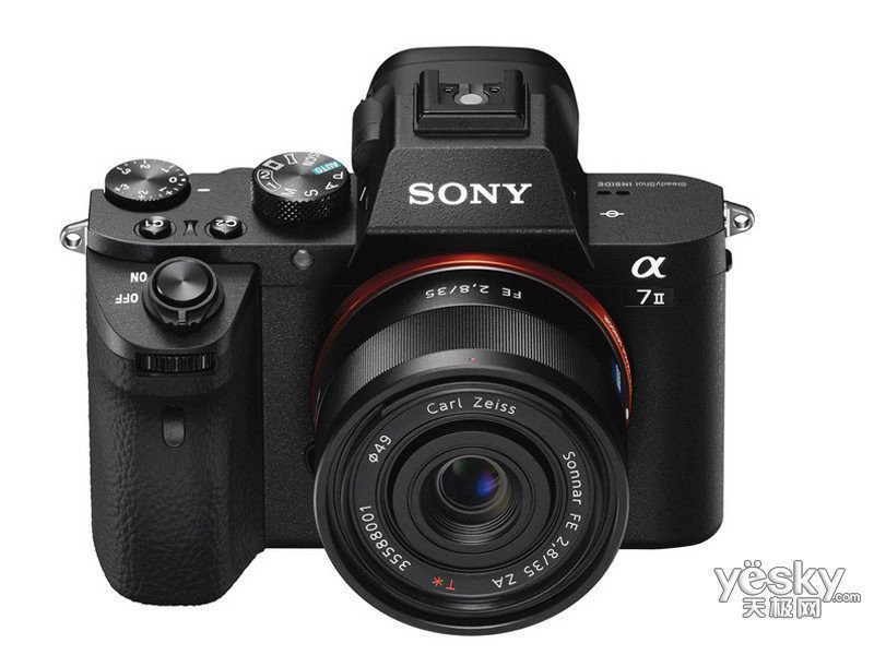 ����ILCE-7�׻�(FE 28-135mm)