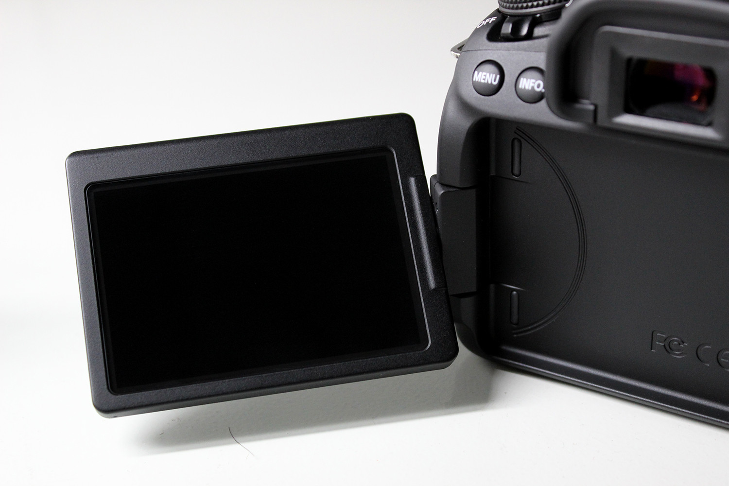 ����80D�׻�(EF-S 18-200mm IS )