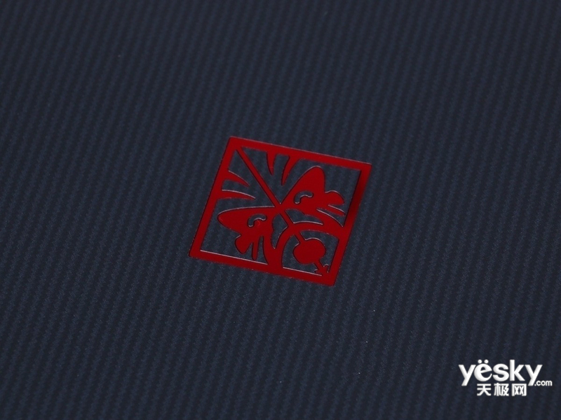����OMEN 15-AX239TX(1DF62PA)