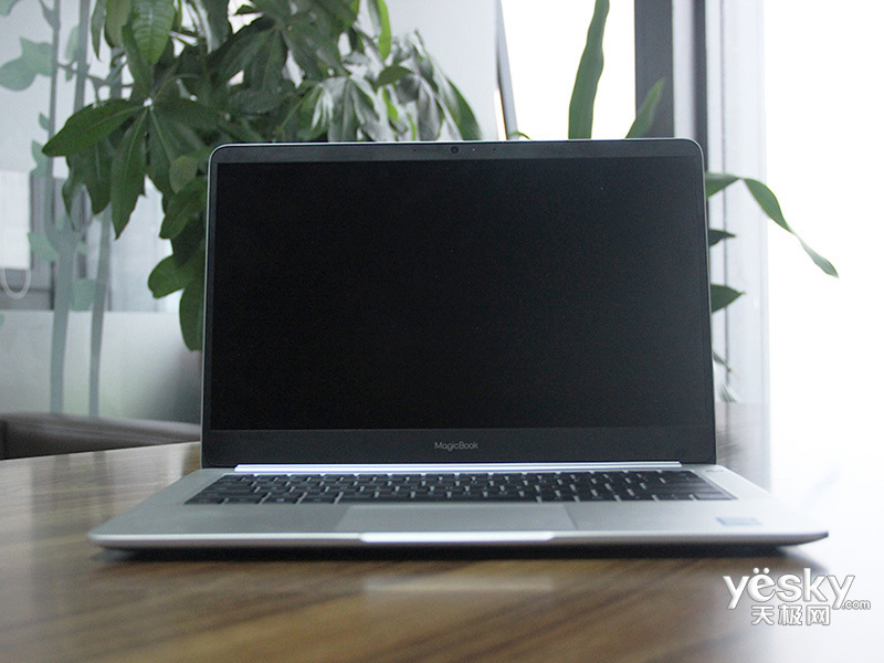 ��ҫMagicBook(R5 2500U/8GB/256GB/������)