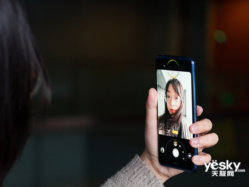 vivo NEX˫����(8GB/256GB/ȫ��ͨ)