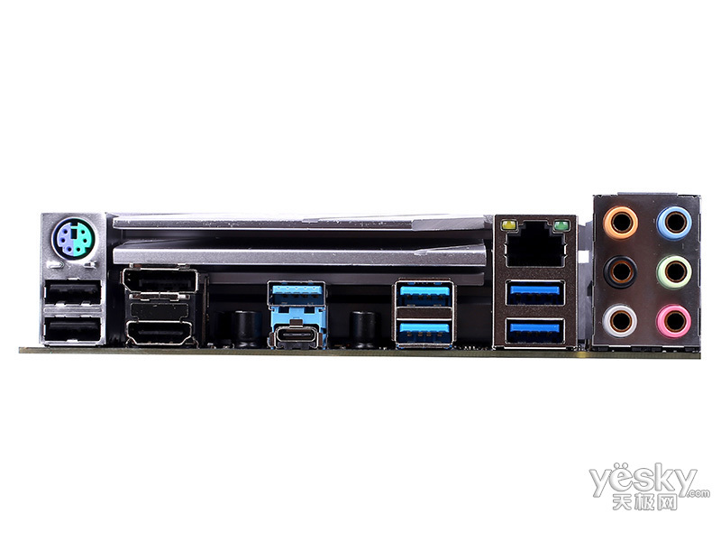 �߲ʺ�CVN X570 GAMING PRO