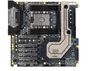 EVGA SR-3 DarkͼƬ