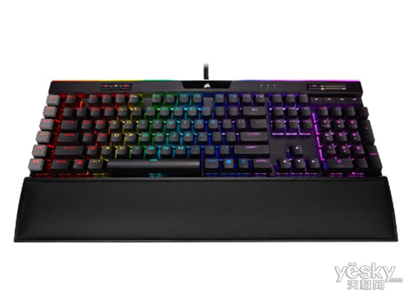 ������K95 RGB PLATINUM XT �����е����