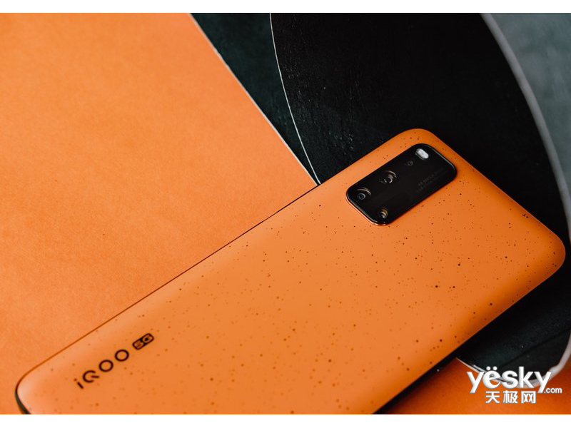 iQOO 3(12GB/128GB/5G��)