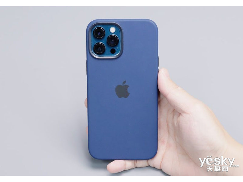 【图】苹果iphone 12 pro max(128gb/5g版)_真机观赏 _图5-天极产品库