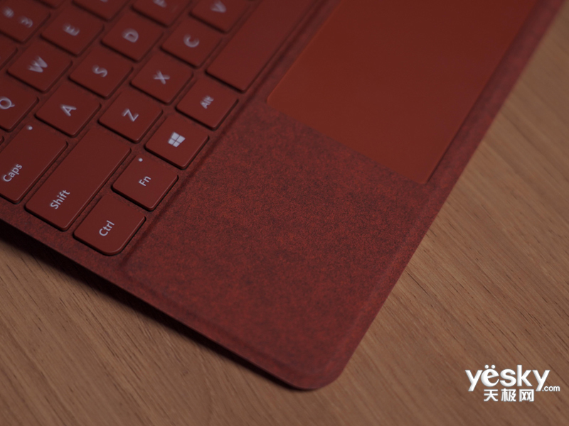 ΢��Surface Go 3(i3 10100Y/8GB/128GB/����)