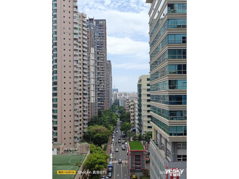 realme GT5(24GB/1TB/240W)